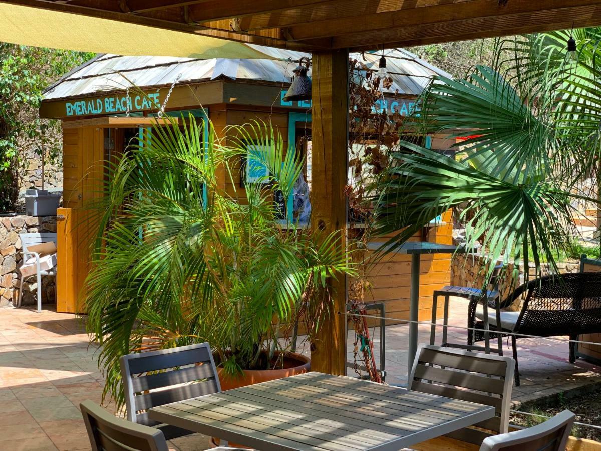 Emerald Beach Resort Altona Eksteriør billede